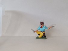 STARLUX western cowboy (ref 5122) tirant 2 revolvers genoux