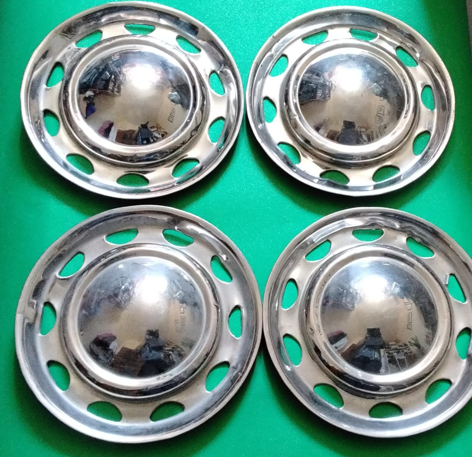 Set 4 coppe ruota inox per Innocenti Mini / USATE