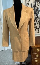 vtg CARLISLE 100 silk tan skirt suit tailored blazer EUC sz 6 women one button