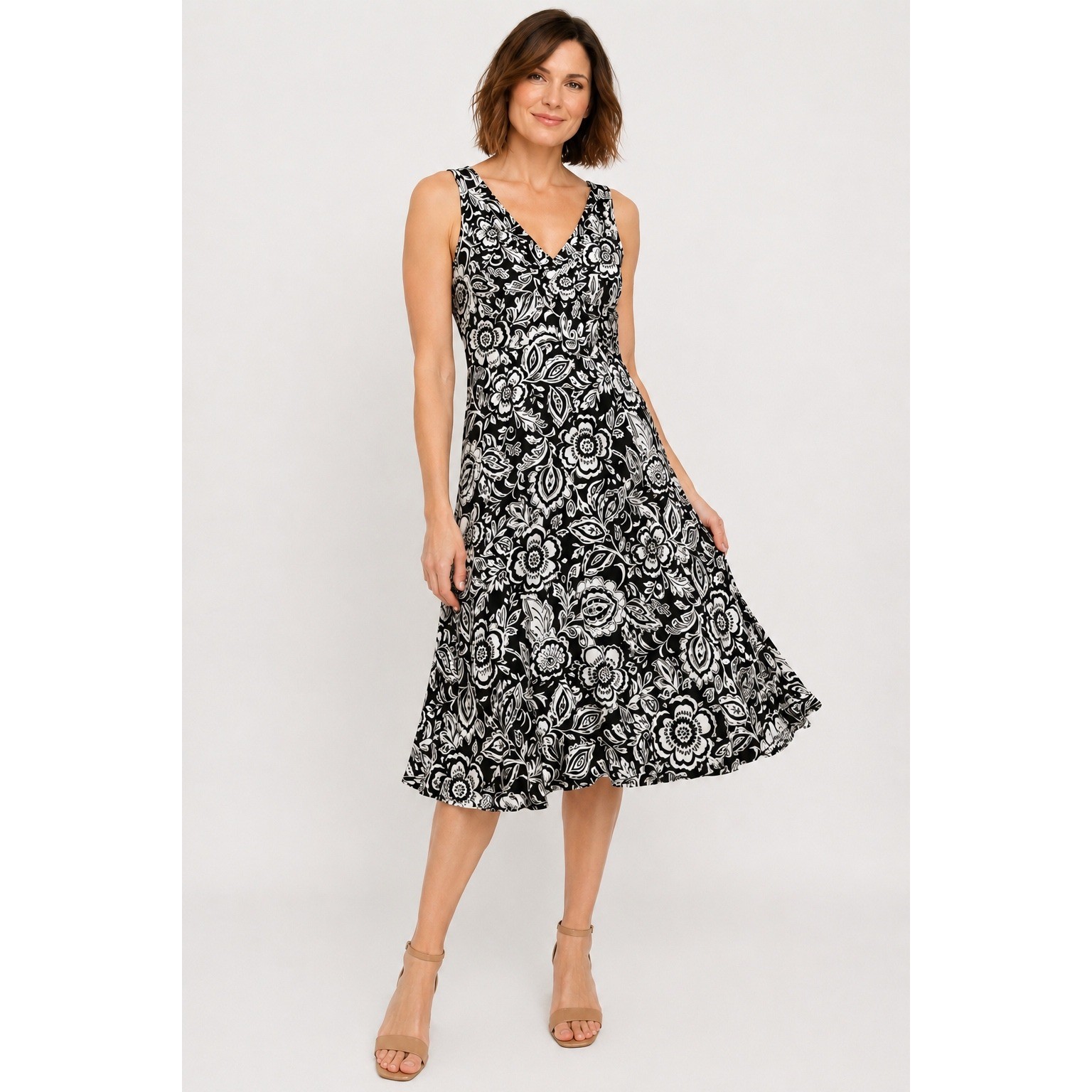 Charter Club Dress Women's Petite size 10P Paisley Floral Sleeveless White Black