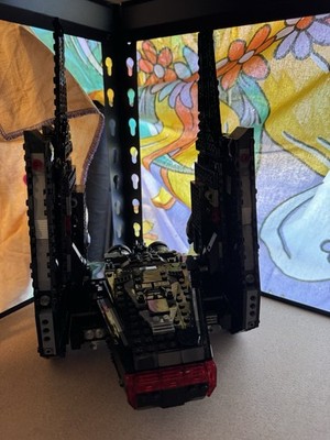 LEGO Star Wars: Kylo Ren's Shuttle (75256) Kylo Ren only 