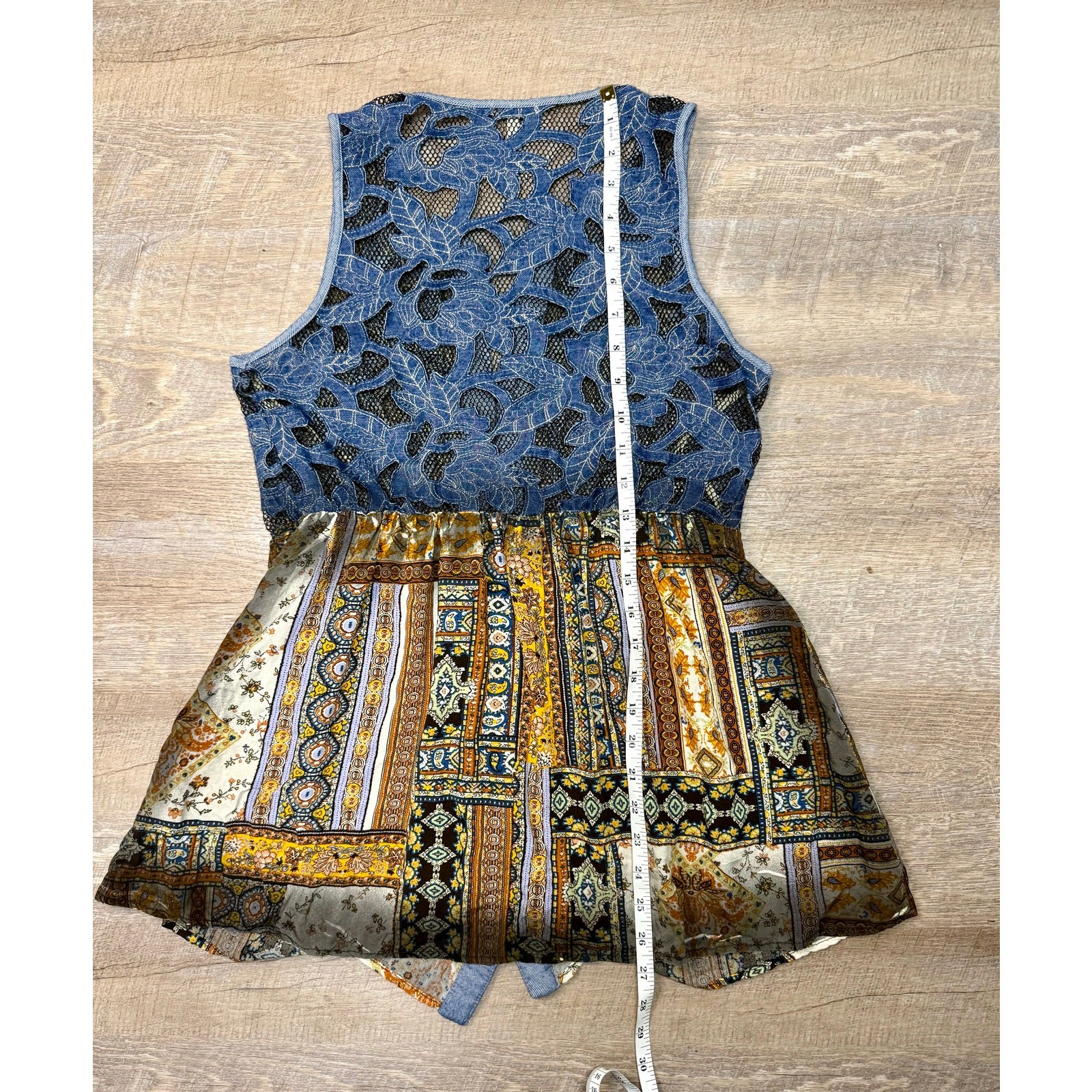 Gimmicks Bohemian Patchwork Button Down Sleeveles… - image 6