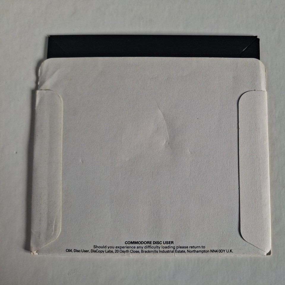Jeu Vidéo Retro Space Harrier Commodore 64 Cassette CBM 64/128 Non testée CIB 86