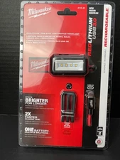 Milwaukee 2115-21 RedLithium USB Rechargeable 600L Low-Profile Headlamp