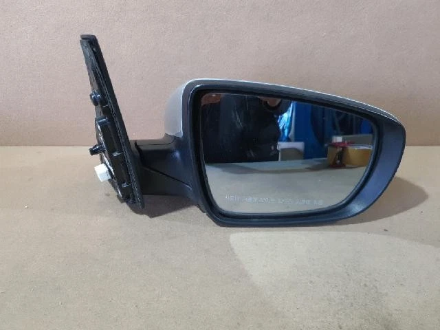 Espejo retrovisor lateral derecho plateado KIA Rondo 2015 todo nuevo Carens 87620 A40103D Foto 3 de 4