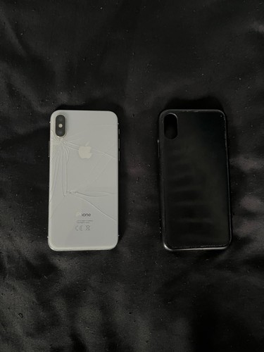 Apple iPhone X (iPhone 10) 256GB Unlocked In Decent Condition White - Picture 2 of 6