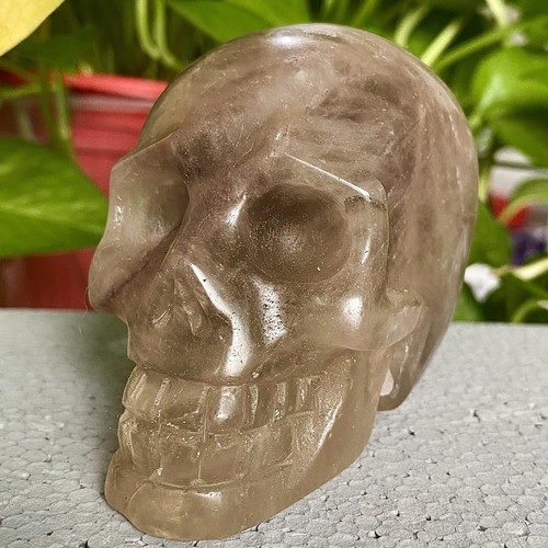 462G Natural Tea crystal Quartz hand Carved skull crystal Reiki healing - 第 1/14 張圖片