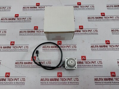 VEXTA C9257-9012P-C1 2-Phasen Schrittmotor 441000475 REV. C ATX 06/11