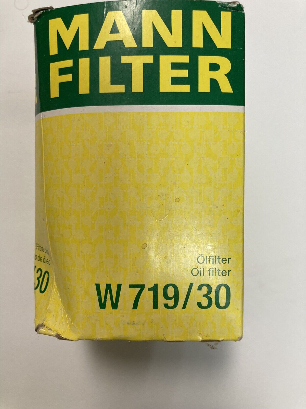 Mann Oil Filter W 719/30 NEW Lot of 3