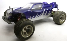 Vintage Duratrax Evader ST 1/10 Stadium Truck Roller