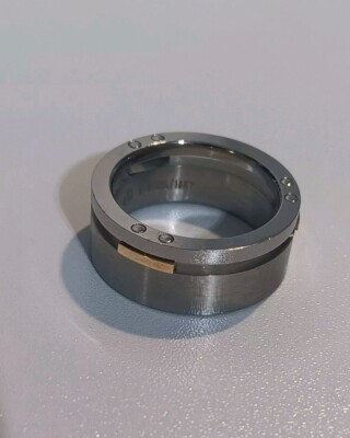Dolan Bullock 18k Gold Stainless Steel Ring Melbourne Collection Size 9.5 New