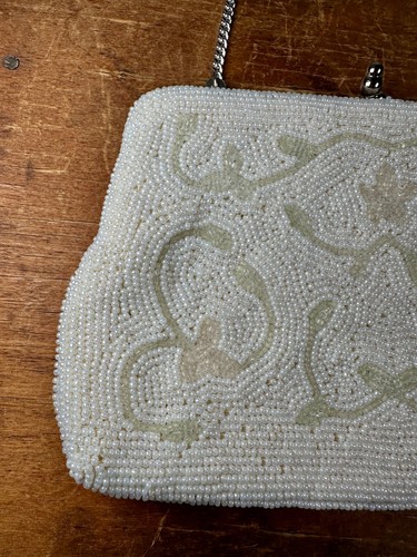 Vintage White Beaded Clutch Purse Chain Handle 50s 60s Japan - Picture 2 of 10