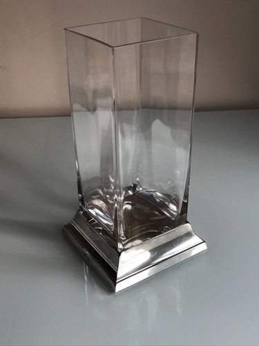A Contemporary Glass Vase With A Hallmarked Silver Base - Picture 6 of 11