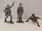 vintage Marx hard plastic toy soldiers 1963  painted type