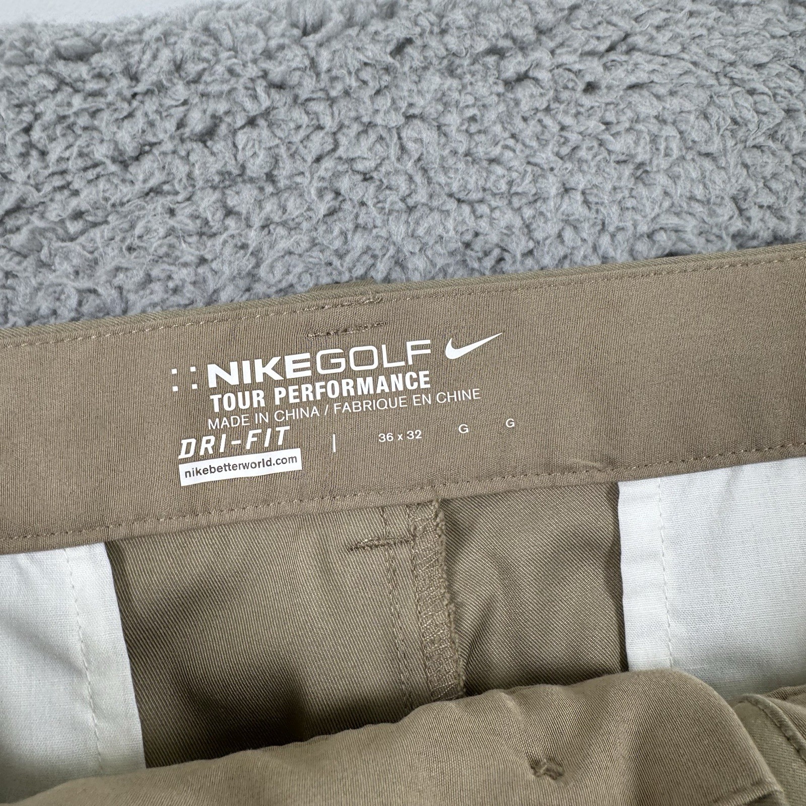 Nike Golf Pants Mens 36x32 Beige Dri-Fit Tour Performance Flat Front Stretch thumbnail 3