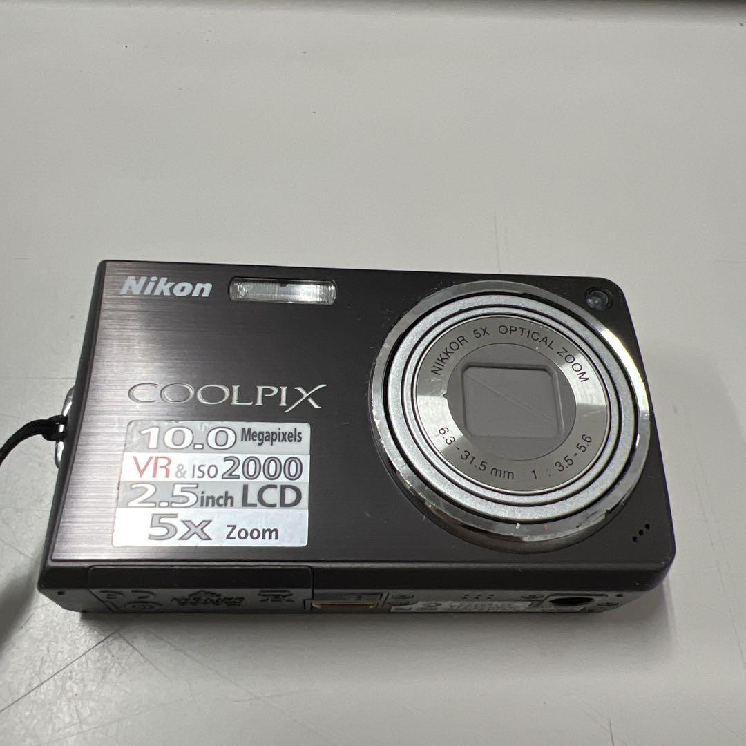 Nikon Coolpix 10.0Mp 5X Zoom