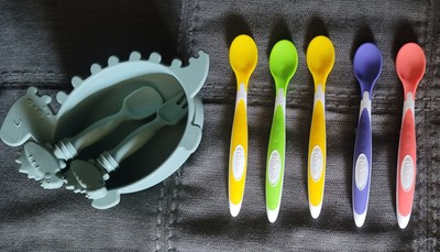 Set Of 8 Baby/Toddler Silicone Spoons/Utensils & Bowl & 2 Nuby Sippy Cups