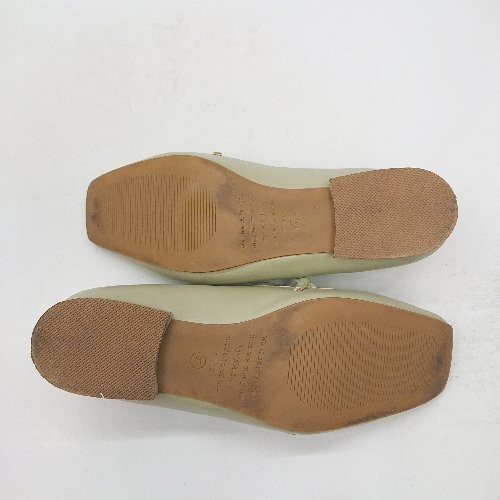 Oriental Traffic Basic 23.5 Equivalent Pumps Size… - image 7