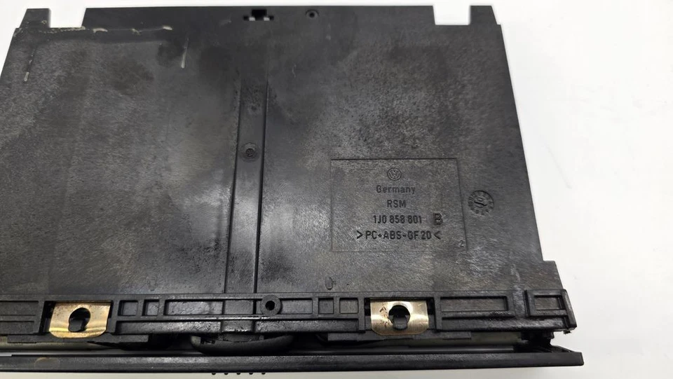 Portavasos delantero Volkswagen Jetta IV 2002 1J0858601B OBR6773 Foto 4 de 4