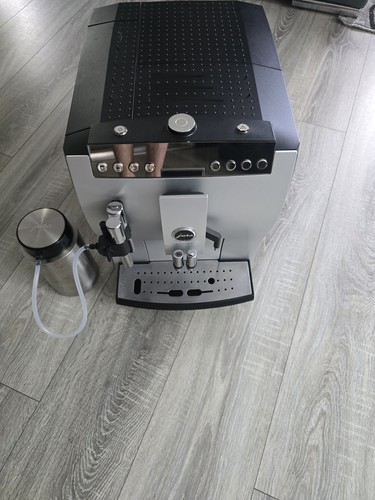 ~~ Jura Impressa Z7 ONE TOUCH Cappuccino, Latte Macchiato Kaffeevollautomat ~~