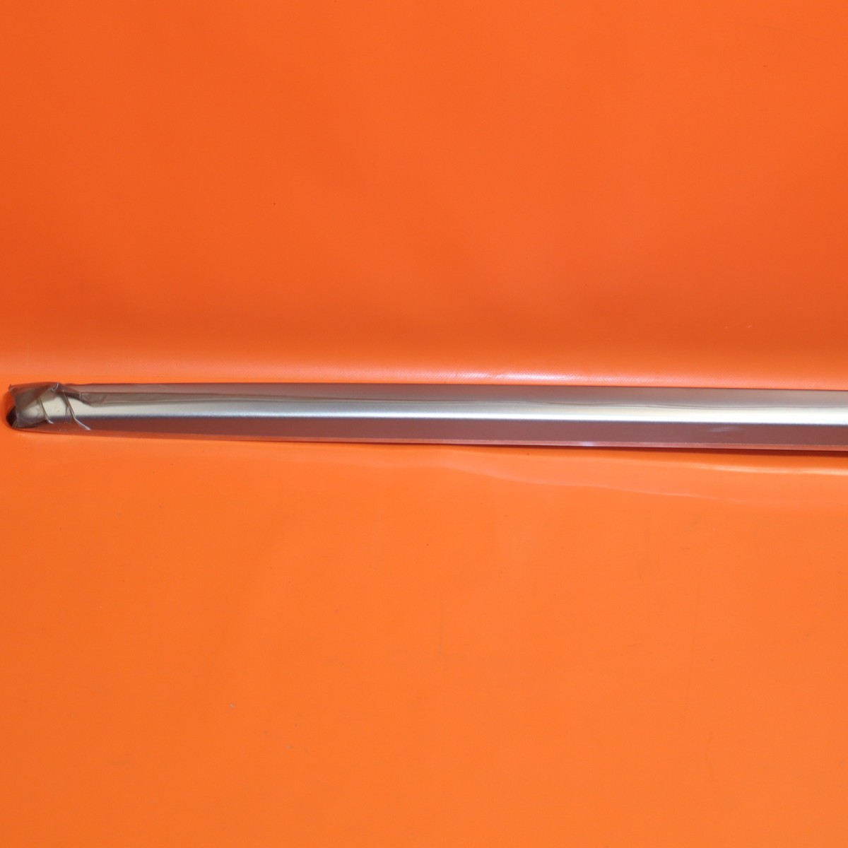 ROLLS ROYCE CULLINAN DOOR MOLDING LEFT FRONT 2017-2021 2022 2023 51137448581 OEM