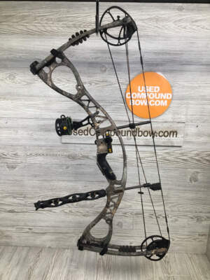 Used Hoyt Charger RH 30'' 70# Package