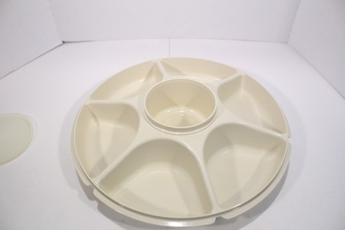Bandeja para servir dividida Tupperware 1665-5 contenedor con tapa 1666 Veggie Dip 1667 - Imagen 12 de 15