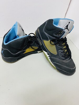 Size 13. AIR JORDAN 5 RETRO - BLACK UNIVERSITY BLUE. Nike 314259