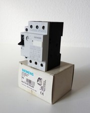 Siemens 3VU1300-0NJ00 3VU1 300-0NJ00 Circuit Breaker -used-