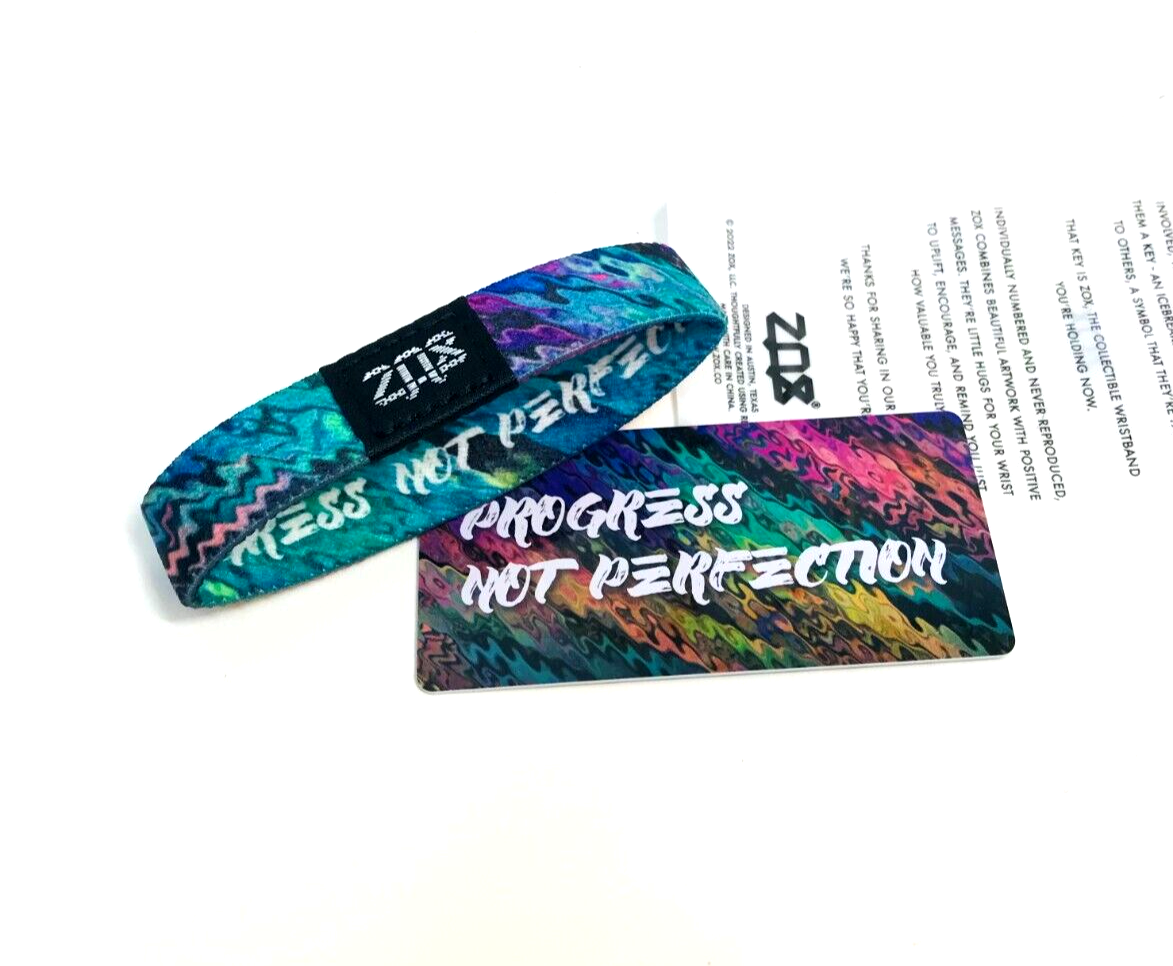 サイン付き BiSH ALL YOU NEED is BAND SCORE!! All You Need Is Band Score!! : BiSH | HMV&BOOKS online