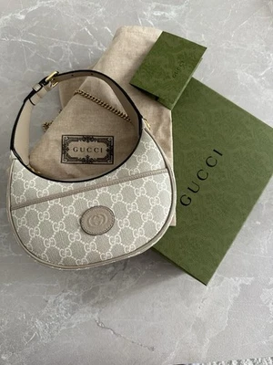 Gucci Ophidia GG Half Moon Schultertasche – Beige/Creme mit Goldkette - Bild 1 von 4