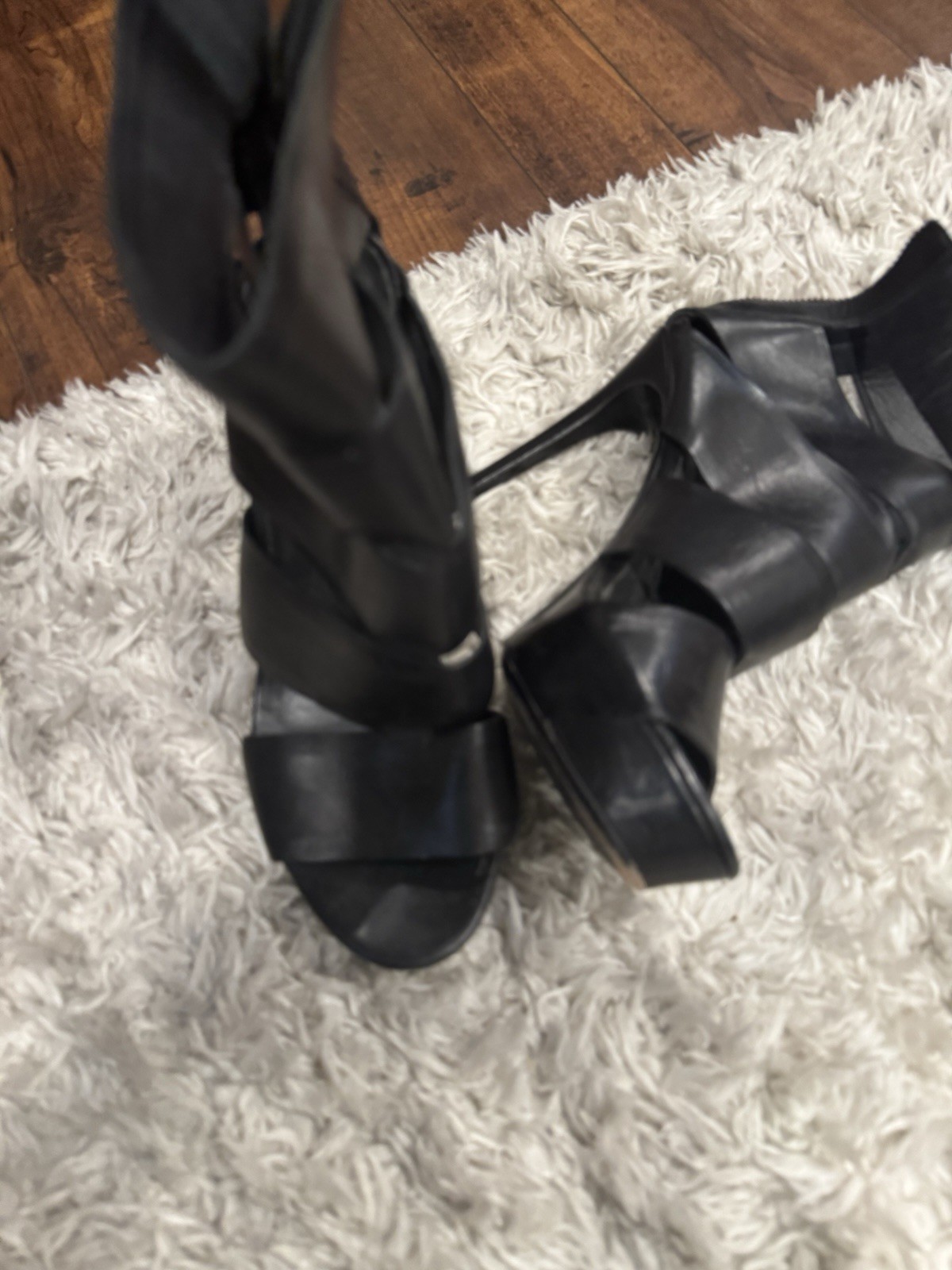 Vera Wang Lavender Label Black Leather Thin High Heels With Back Zipper