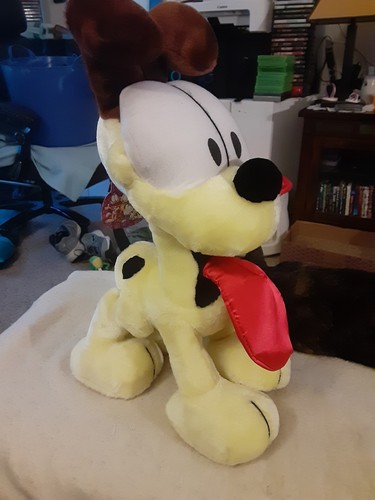 NWT! Vintage ODIE From Garfield Dog Plush 16" Stuffed Animal Play by Play PAWS!