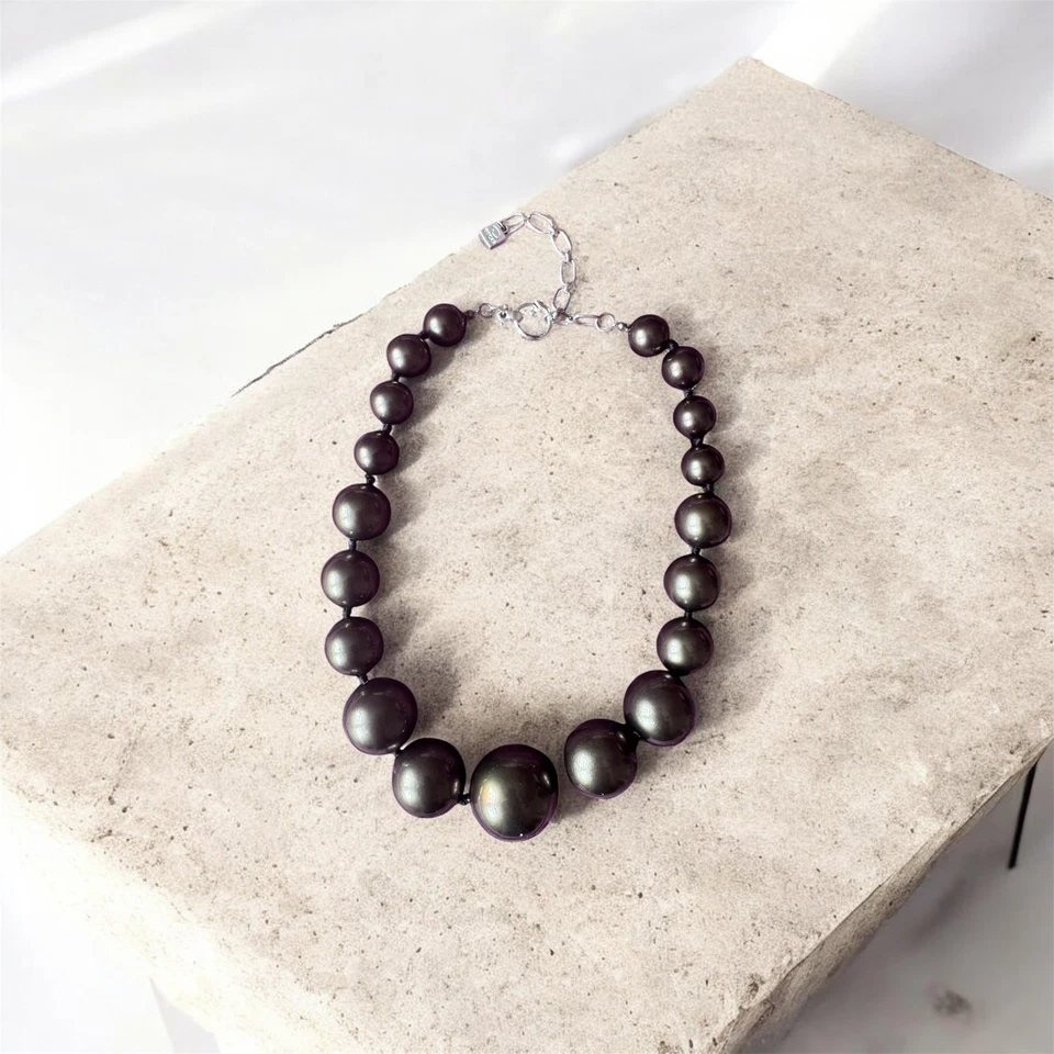 Oscar de la Renta Vintage Gunmetal Gray Metallic Ball Bead Necklace - Image 4 of 4