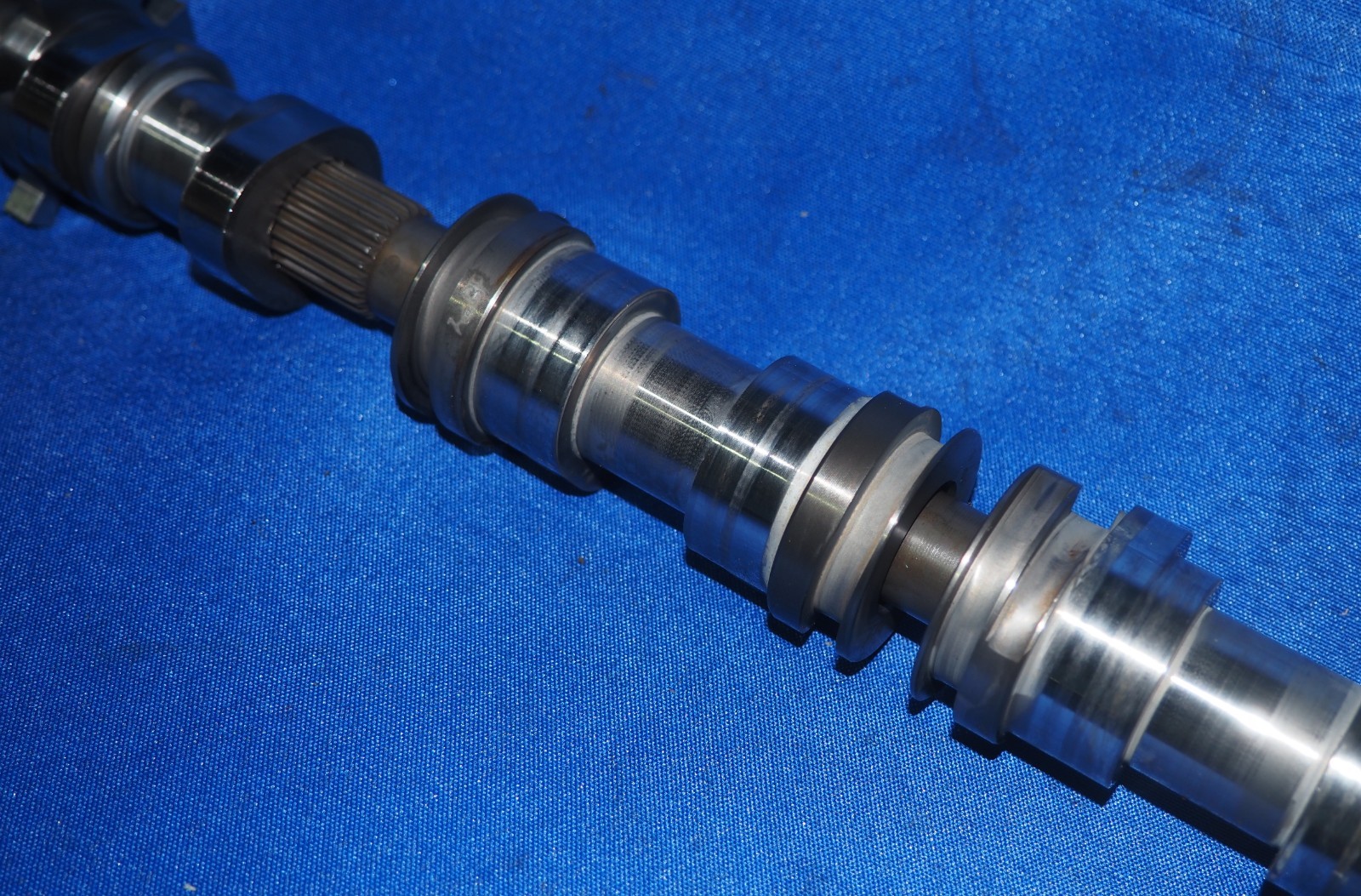 2013-2018 Audi RS7 S7 S8 Bentley 4.0L V8 Right Side Exhaust Camshaft 37K Miles!
