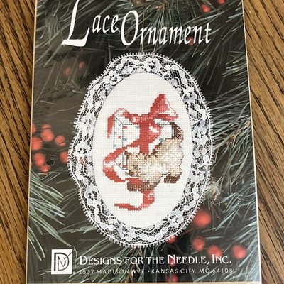Designs for the Needle Counted Cross Stitch CAT & BOW Lace Xmas Ornament #1244