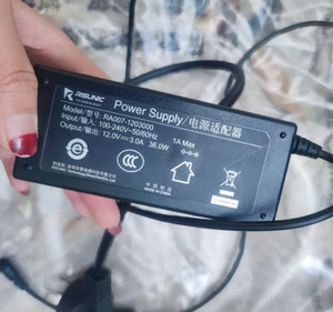 Risunic RA007-1203000 12V 3A 36W Netzteiladapter Ladegerät Für Monitor Routers