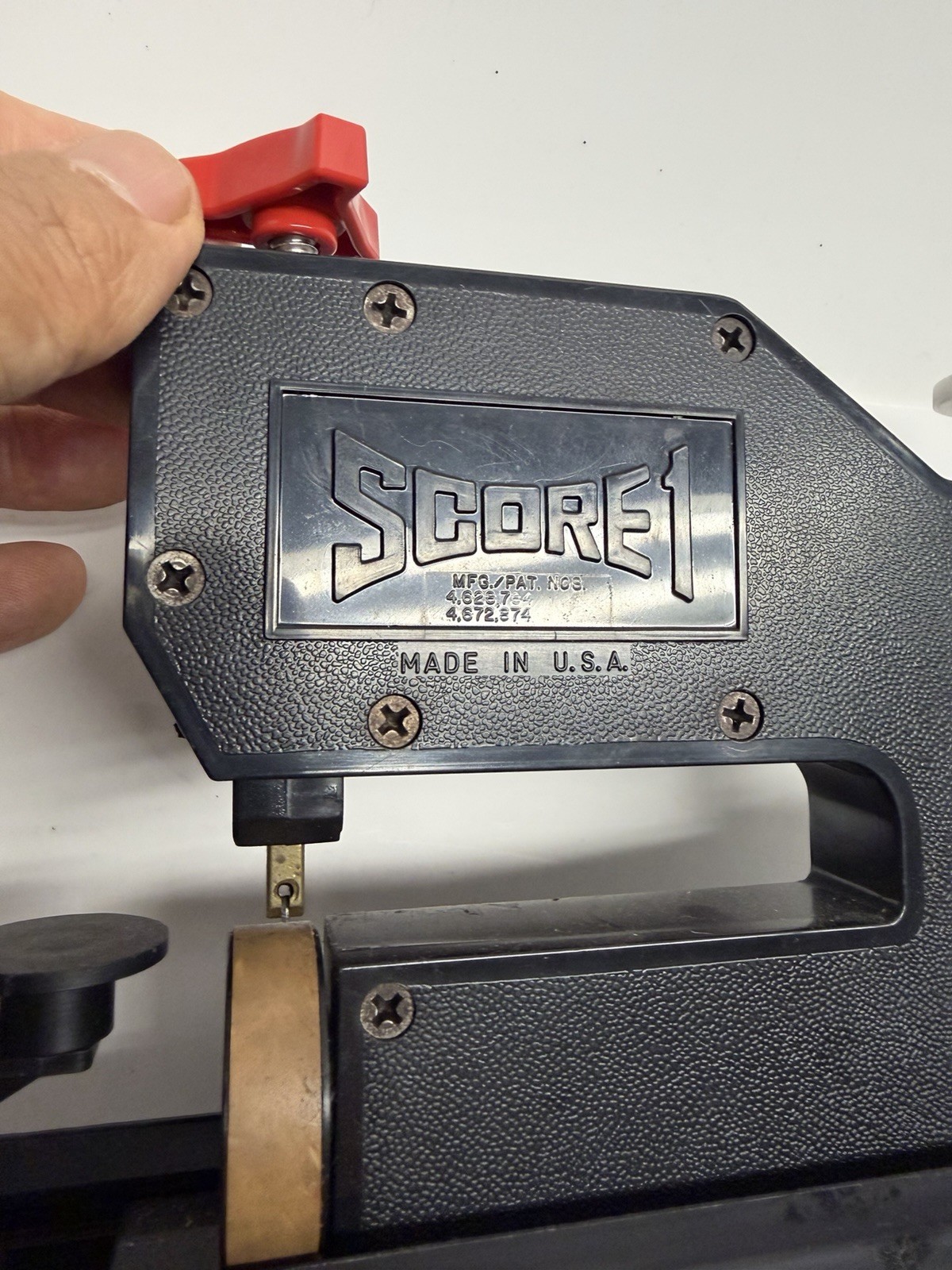 NEW Inland ScoreOne Glass Cutter Score Glass While Seated! Score One 1