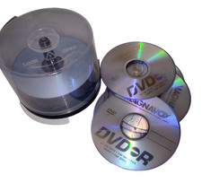 Lot 32 Blank DVD R Recordable Discs 4.7GB 120 Min Magnavox Spindle Tower Bulk
