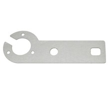 STAINLESS STEEL TOWBAR MOUNTING PLATE WITH CABLE SLOT 13 OR 7 PIN SINGLE SOCKET
