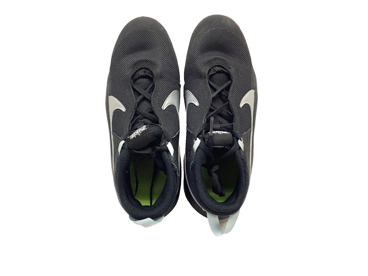 Nike Boy's Team Hustle D 10 6.5 Big Kid M Black/Metallic