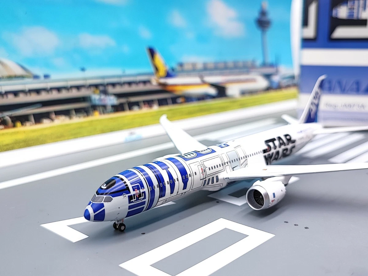 NG Models 1:400 ANA B787-9 (Star Wars R2D2 Livery) JA873A
