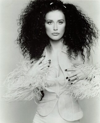 Demi Moore Fashion Photo 8x10 Corset Pin Up Curly Hair Model  P27b
