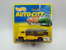 Hot Wheels Auto-City Wolf Dump Truck Mexico Variation