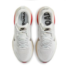 Nike Performance Vomero 18 Herren Laufschuh R...