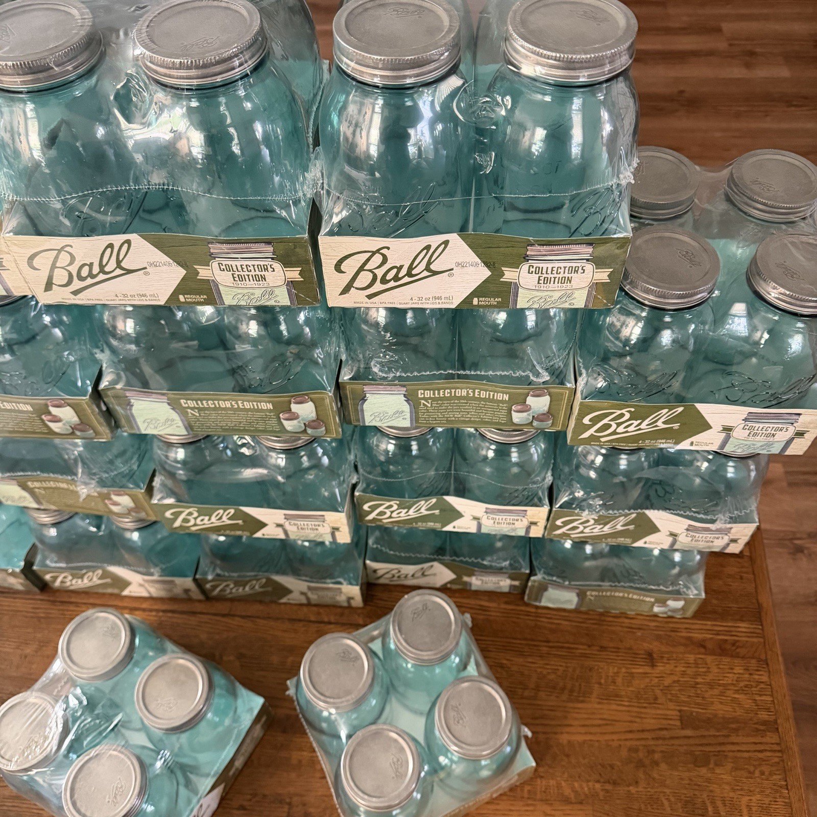 Ball Quart Mason Jars Regular Mouth Collector's Edition 32oz Blue 4 Pack USA
