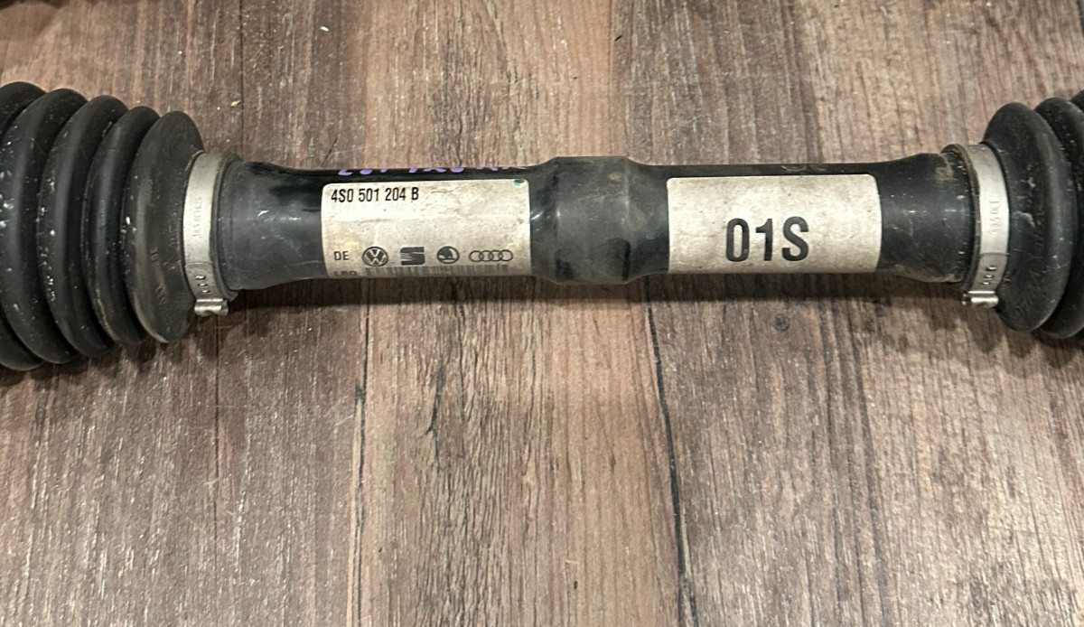 Audi R8 2017 REAR+RIGHT Axle shaft P/N 4S0501204