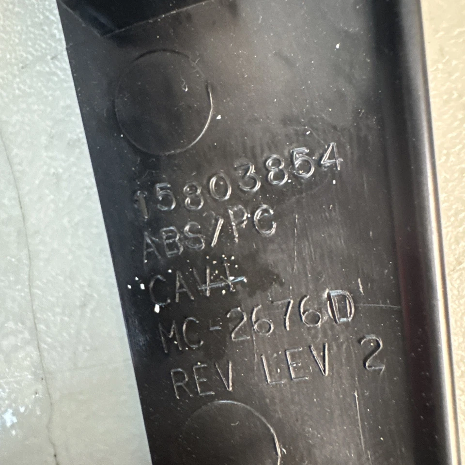 Chevrolet Impala 2014 radio tablero bisel moldura OEM. 15803854 Foto 4 de 4