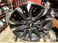 Used Wheel Fits 2022 Chevrolet Trailblazer 17x7-12 5 Double Spoke Gloss Black Used Wheel Fits 2022 Chevrolet Trailblazer 17x7-12 5 Double Spoke Gloss Black