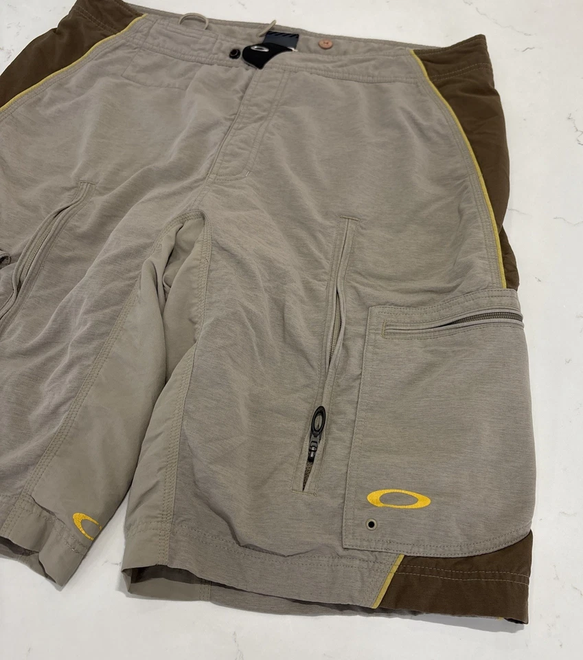 Pantalones Cortos de Carga Y2K Oakley Motociclista MTB Para Hombres Acolchados Ciclismo Marrón Talla 2XL Foto 2 de 4